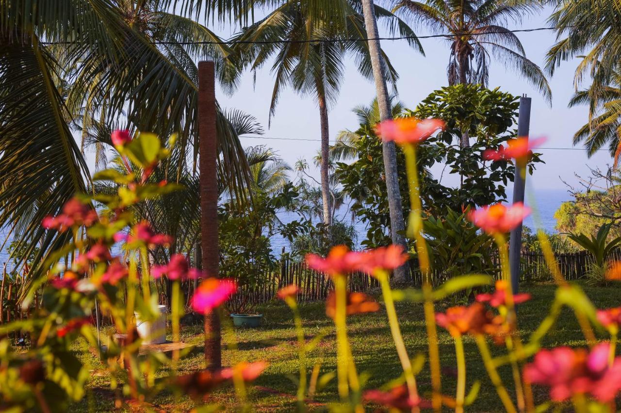 Tehan Homestay Dickwella Exterior photo