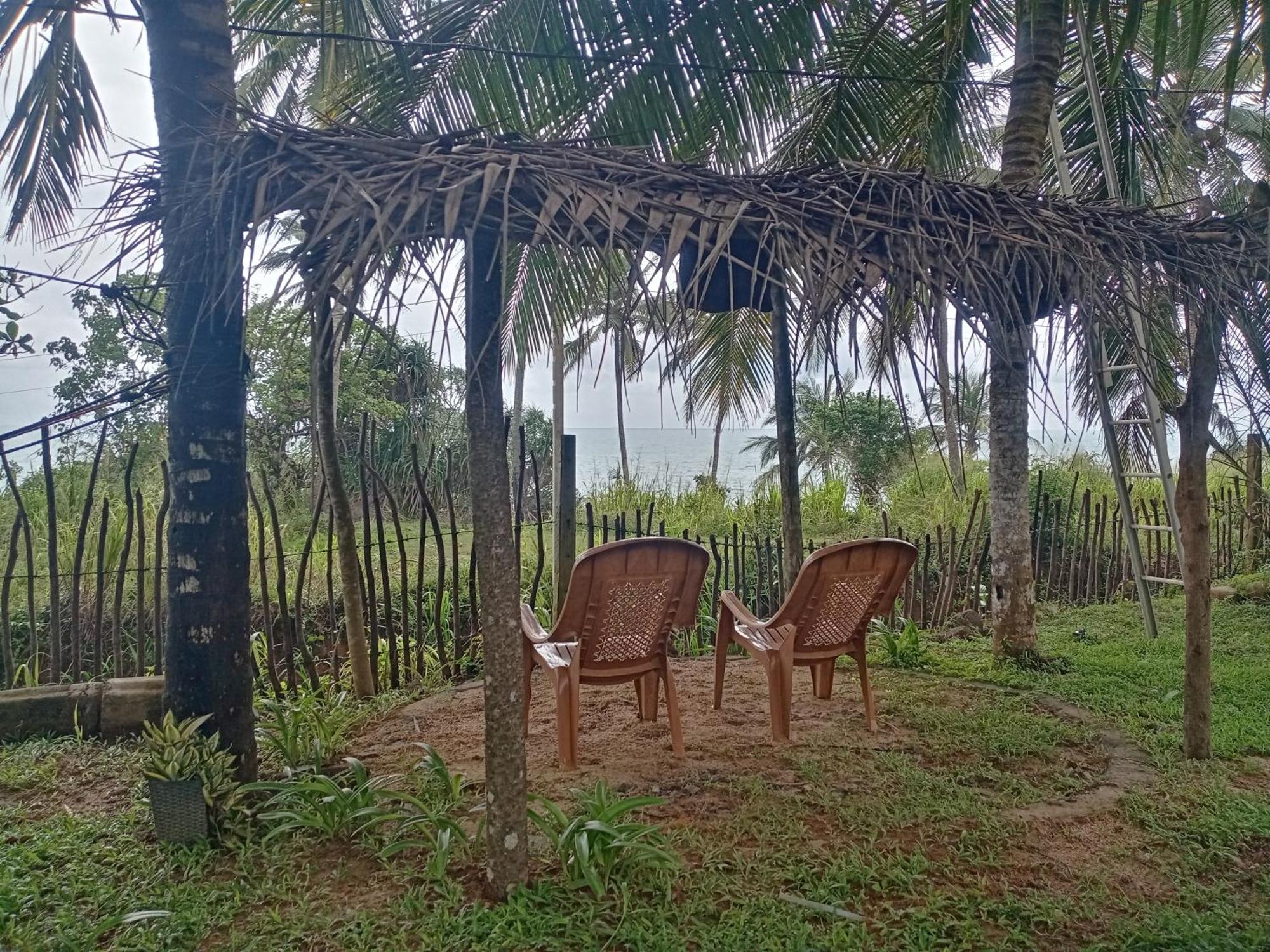 Tehan Homestay Dickwella Exterior photo